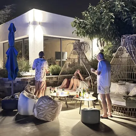 Balao - Men Only - Lgbt Bed and Breakfast *